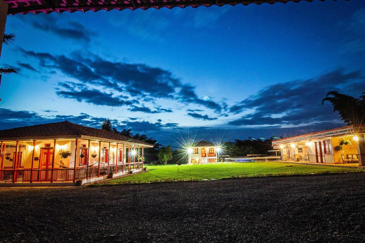 Hotel Terra Tacuara Armenia  Exteriör bild